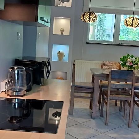 Spacious Apartment In Green District. Wrocław Exteriör bild