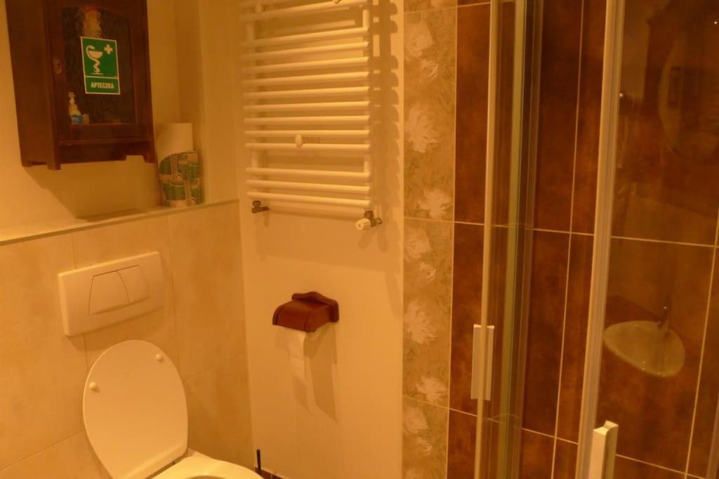 Spacious Apartment In Green District. Wrocław Exteriör bild