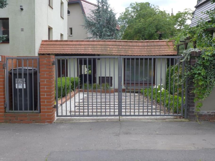 Spacious Apartment In Green District. Wrocław Exteriör bild